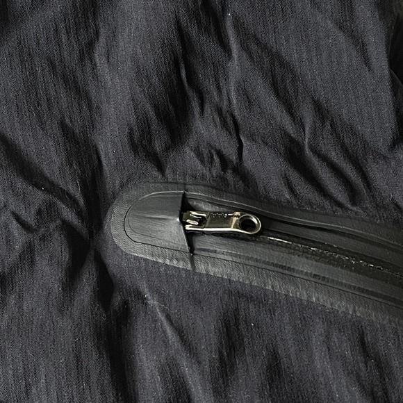 SOLD Lululemon Rare Pant 6 - Picture 7 of 7